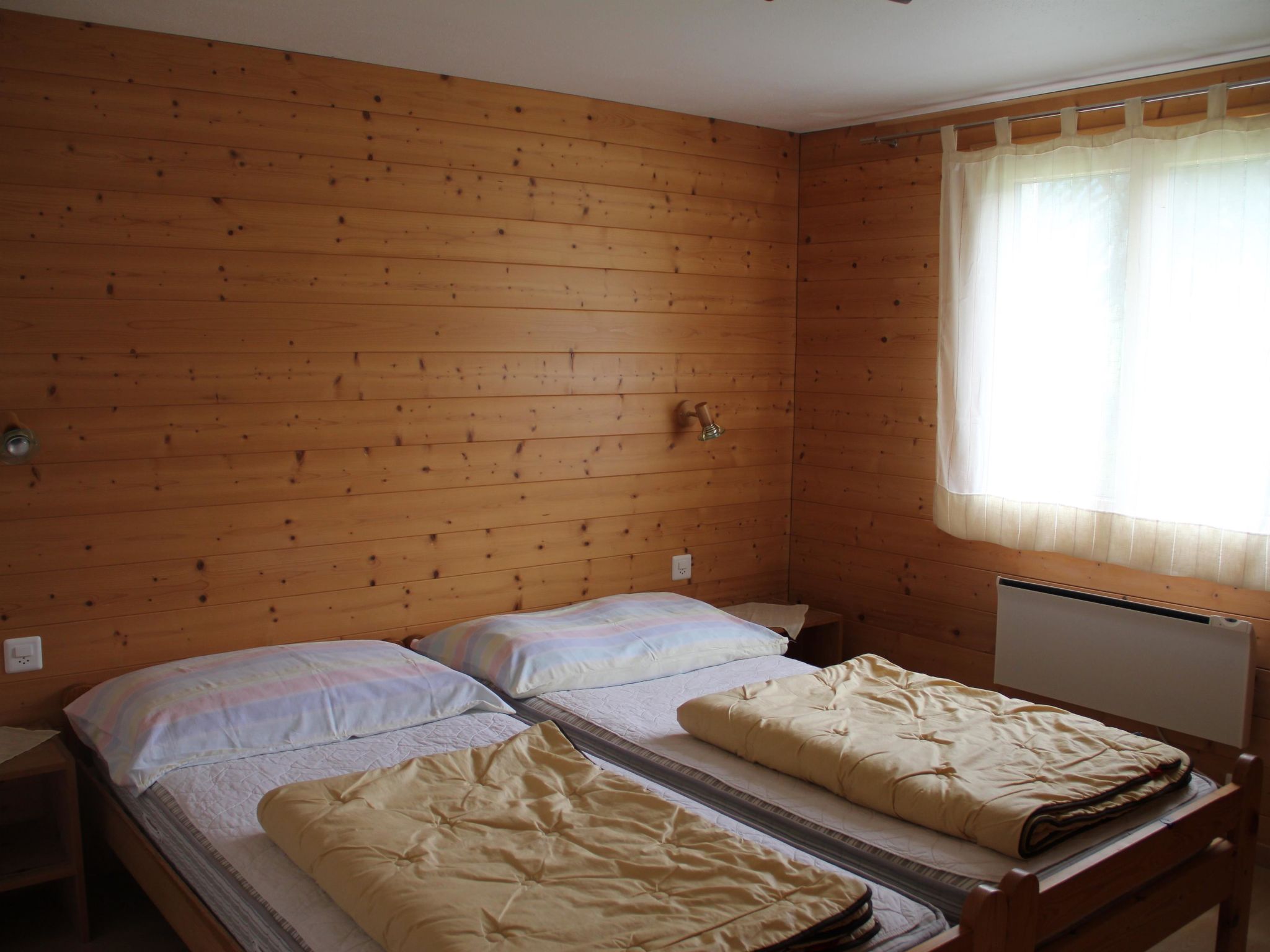 Photo of Adele Appartement/Fewo, Dusche oder Bad, WC 4 1/2 Zimmerwohnung, 6-Betten