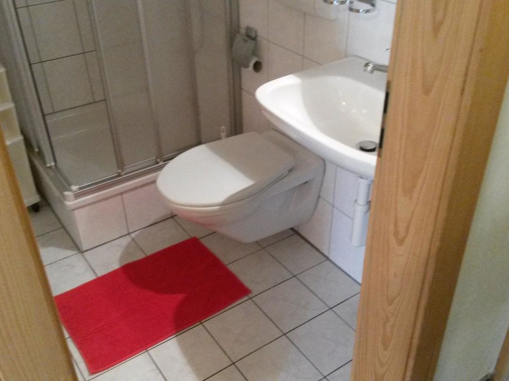 Photo of ABC Ferienwohnung 1 1. OG Süd Appartement/Fewo, Dusche oder Bad, WC