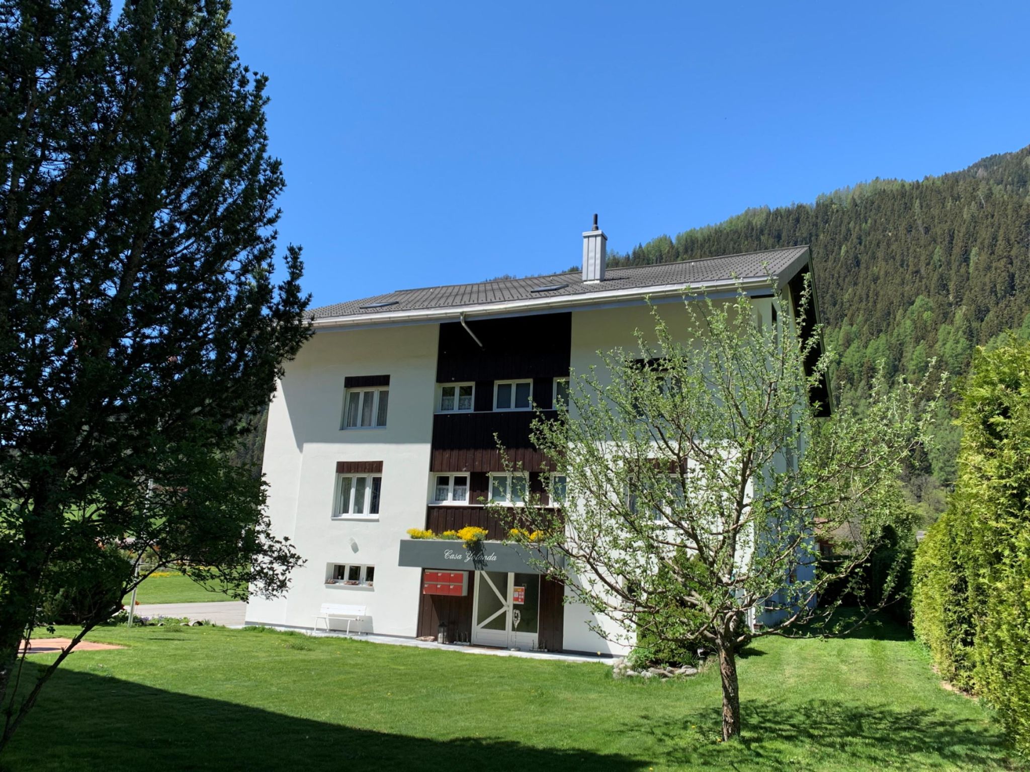 Photo of 3 1/2 Zimmerwohnung, 4-Betten (Claudio)