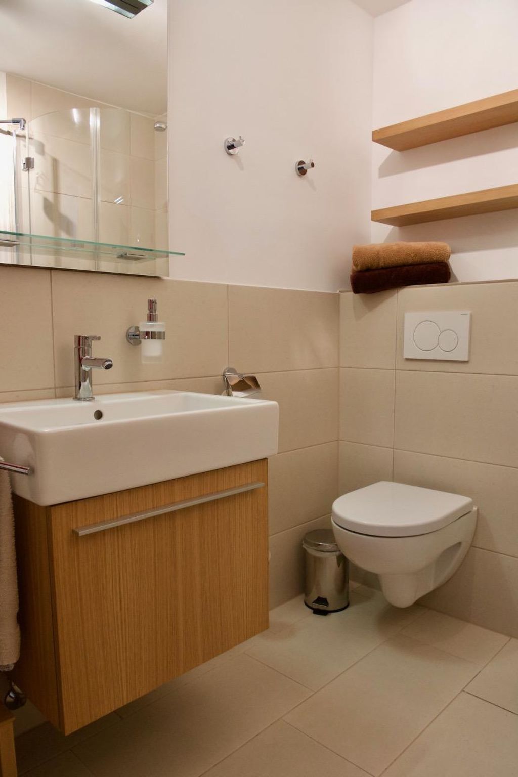 Milimatta 2 1. OG Süd Appartement/Fewo, Dusche oder Bad, WC - Drinnen