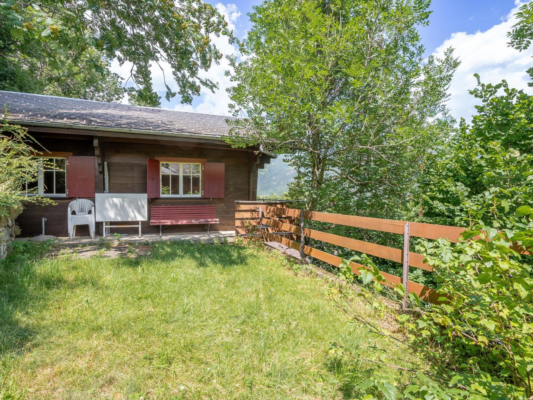 Photo of 4 1/2 Zimmerwohnung, 8-Betten