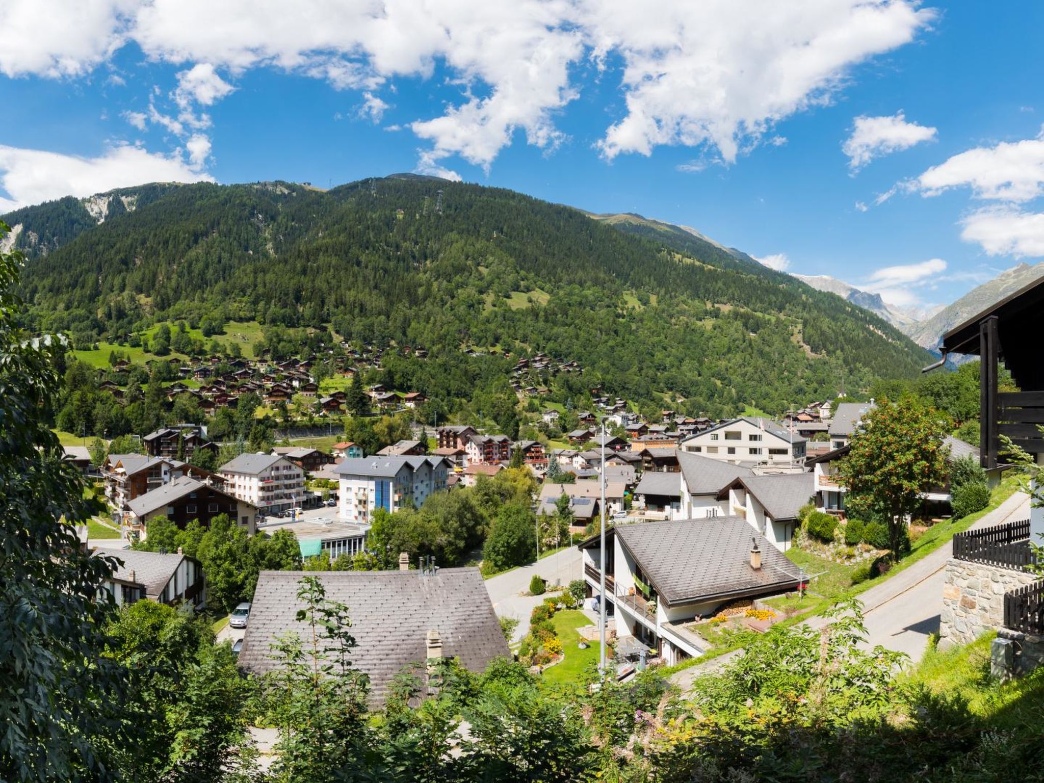 Photo of 3 1/2 Zimmerwohnung, 4-Betten (Pearl OG)