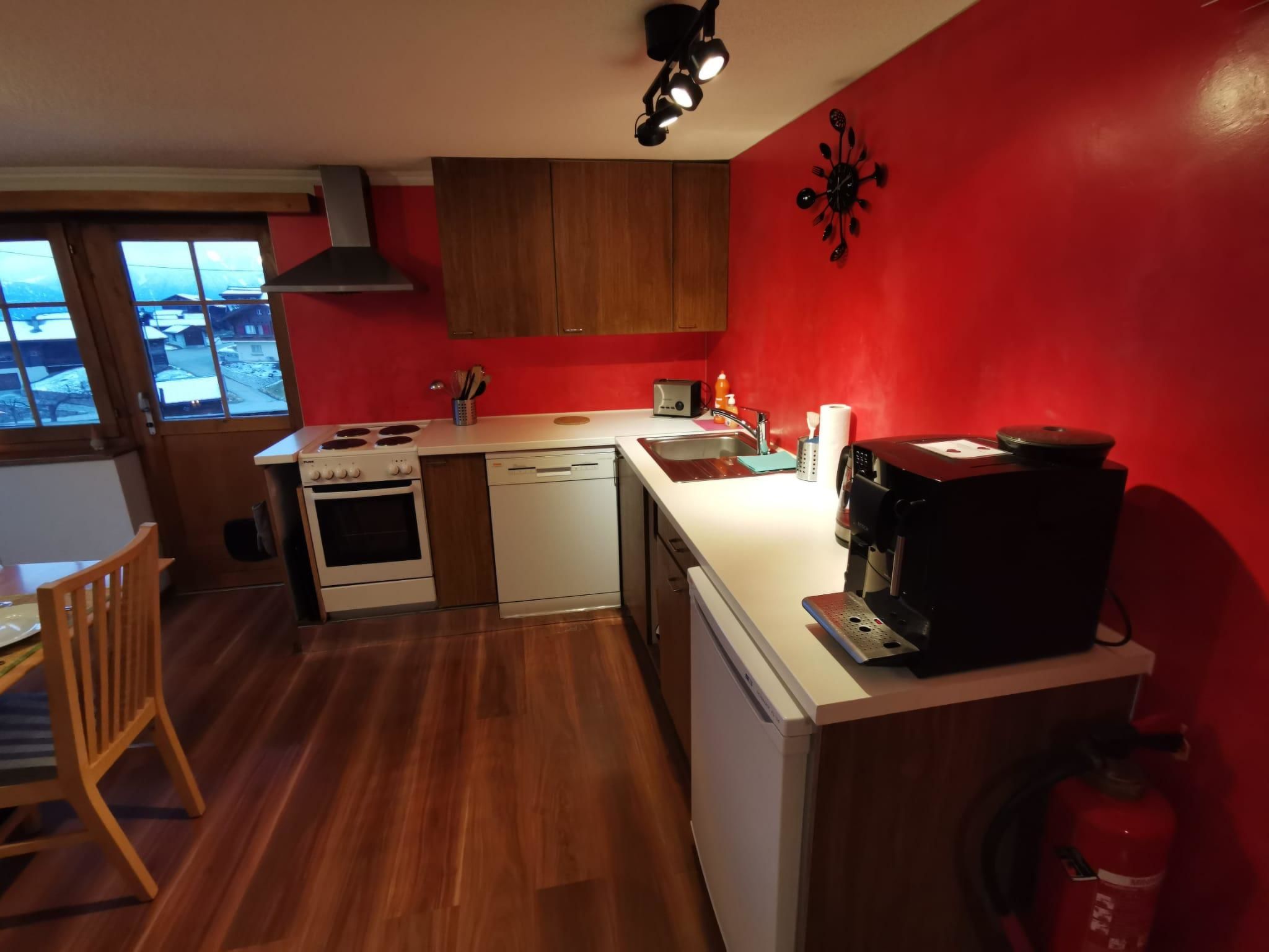 Sandgrube 2. OG Süd Appartement/Fewo 4 1/2 Zimmerwohnung, 6-Betten - Binnen