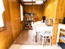 Ferienwohnung Bürcher Haus 1. OG Süd-Ost