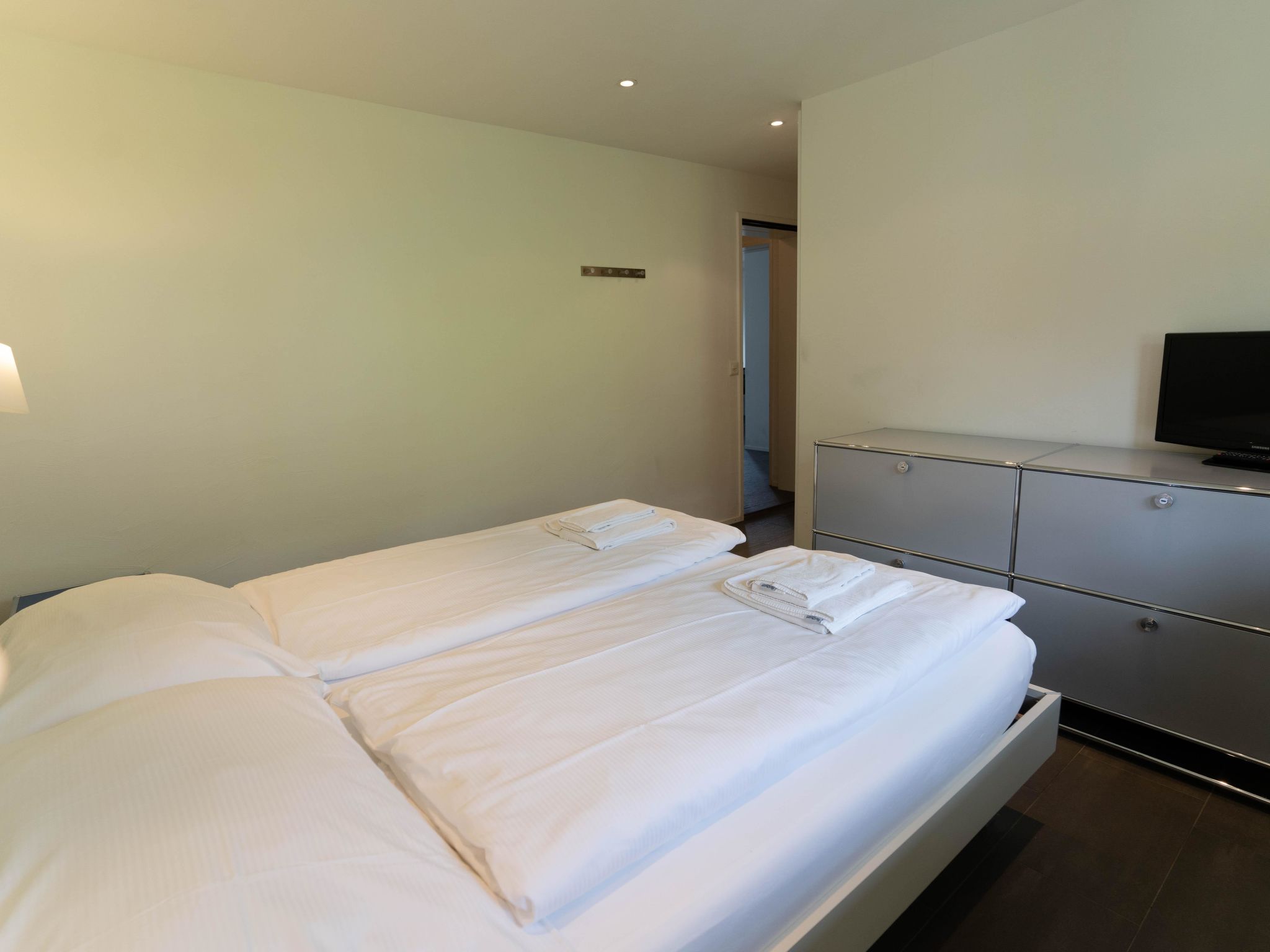 Photo of Sportina 33 3. OG Süd-West Appartement/Fewo, Dusche und Bad, WC