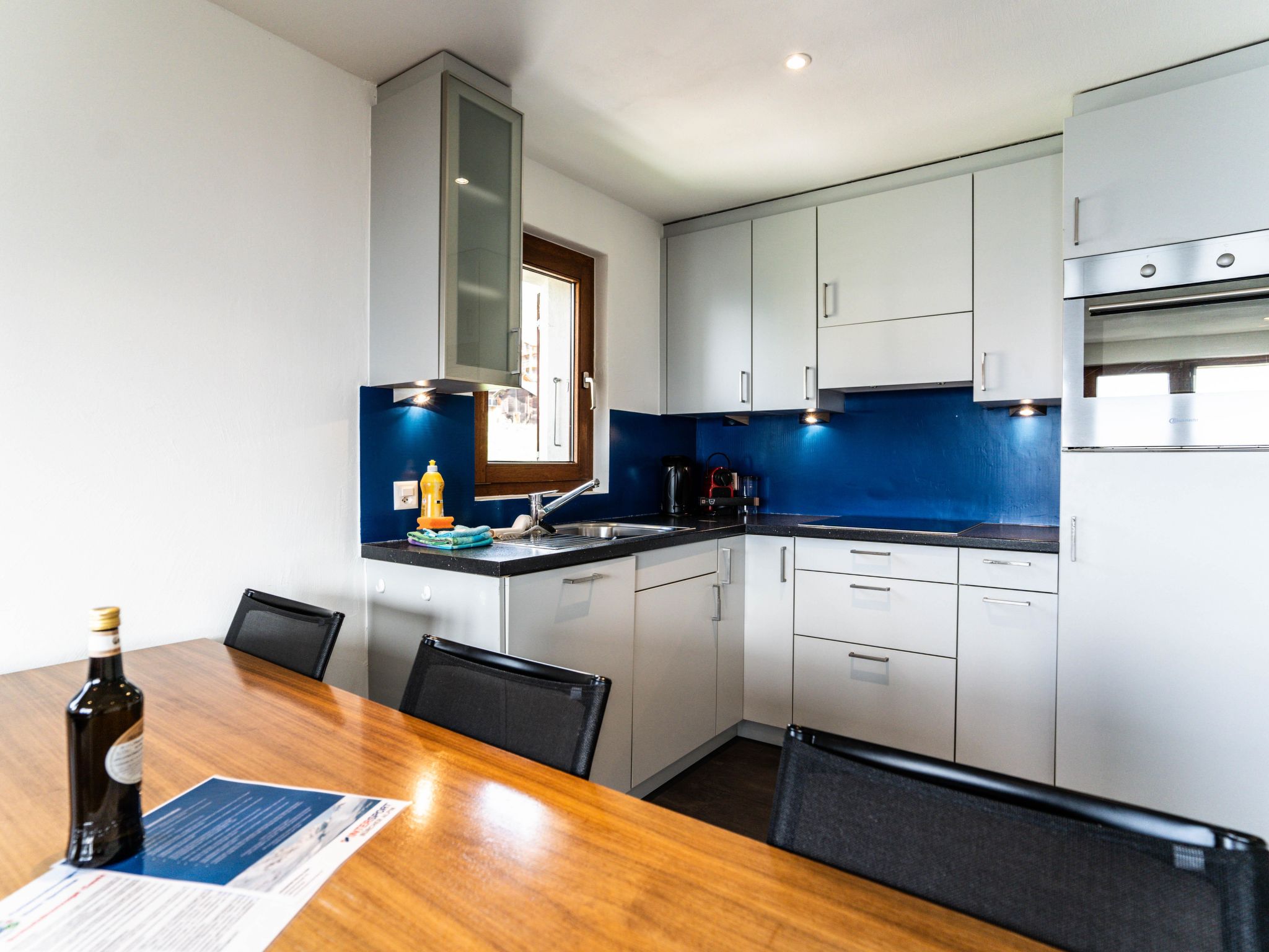 Photo of Sportina 33 3. OG Süd-West Appartement/Fewo, Dusche und Bad, WC