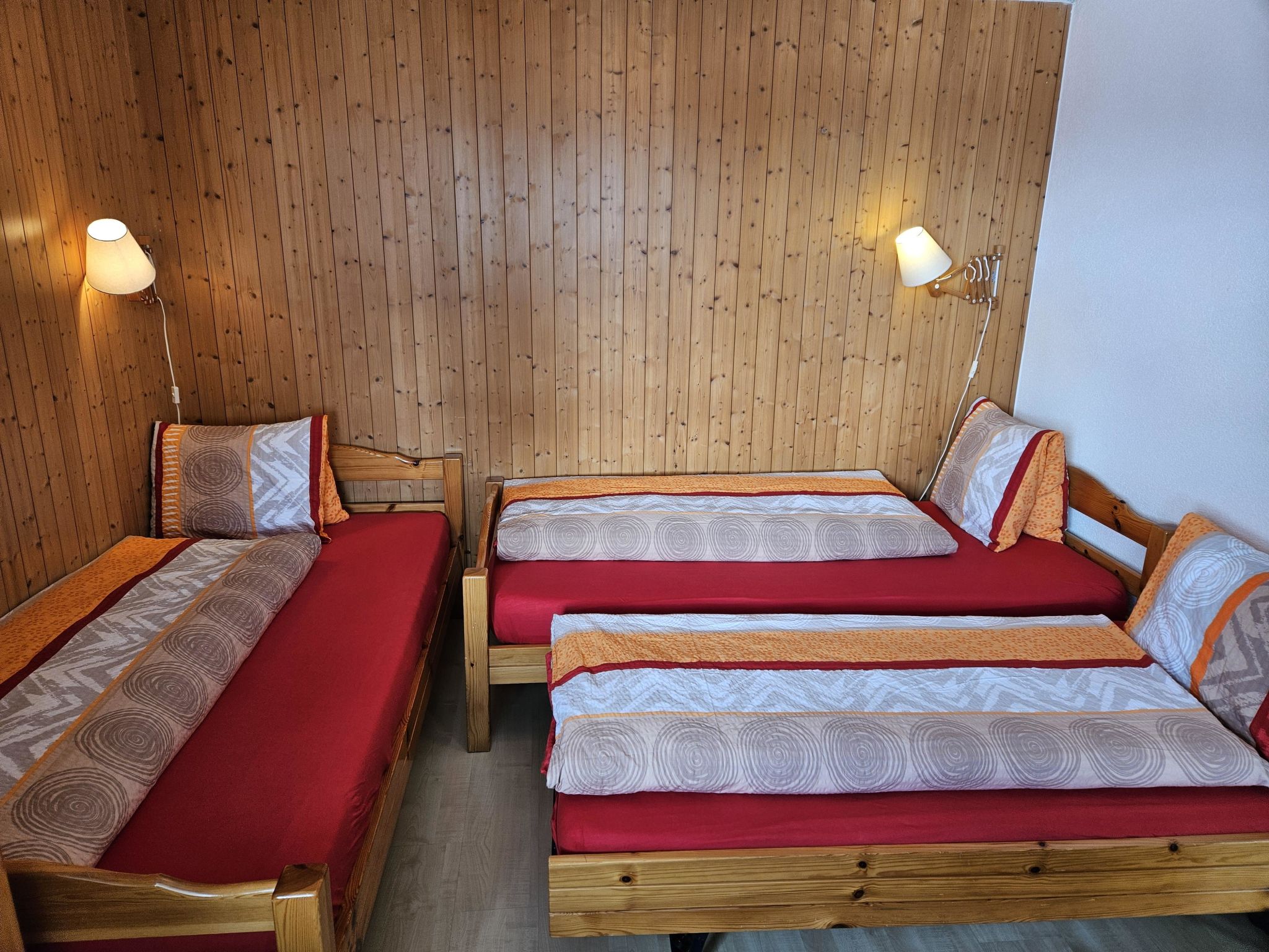 Photo of Amiel EG Süd Appartement/Fewo, Dusche und Bad, WC 3 1/2 Zimmerwohnung, 5-Betten