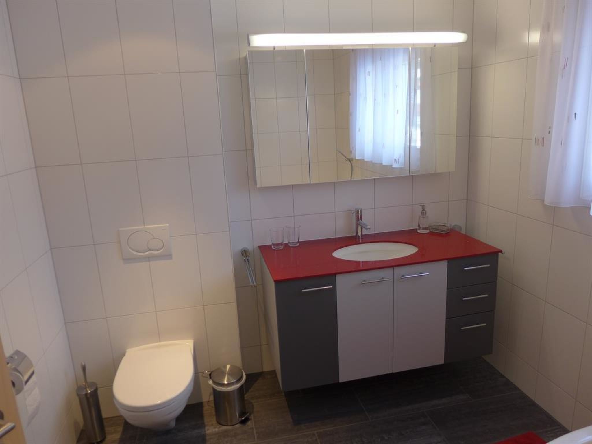 Amici 1. OG West Appartement/Fewo, Dusche und Bad, WC - Dedans
