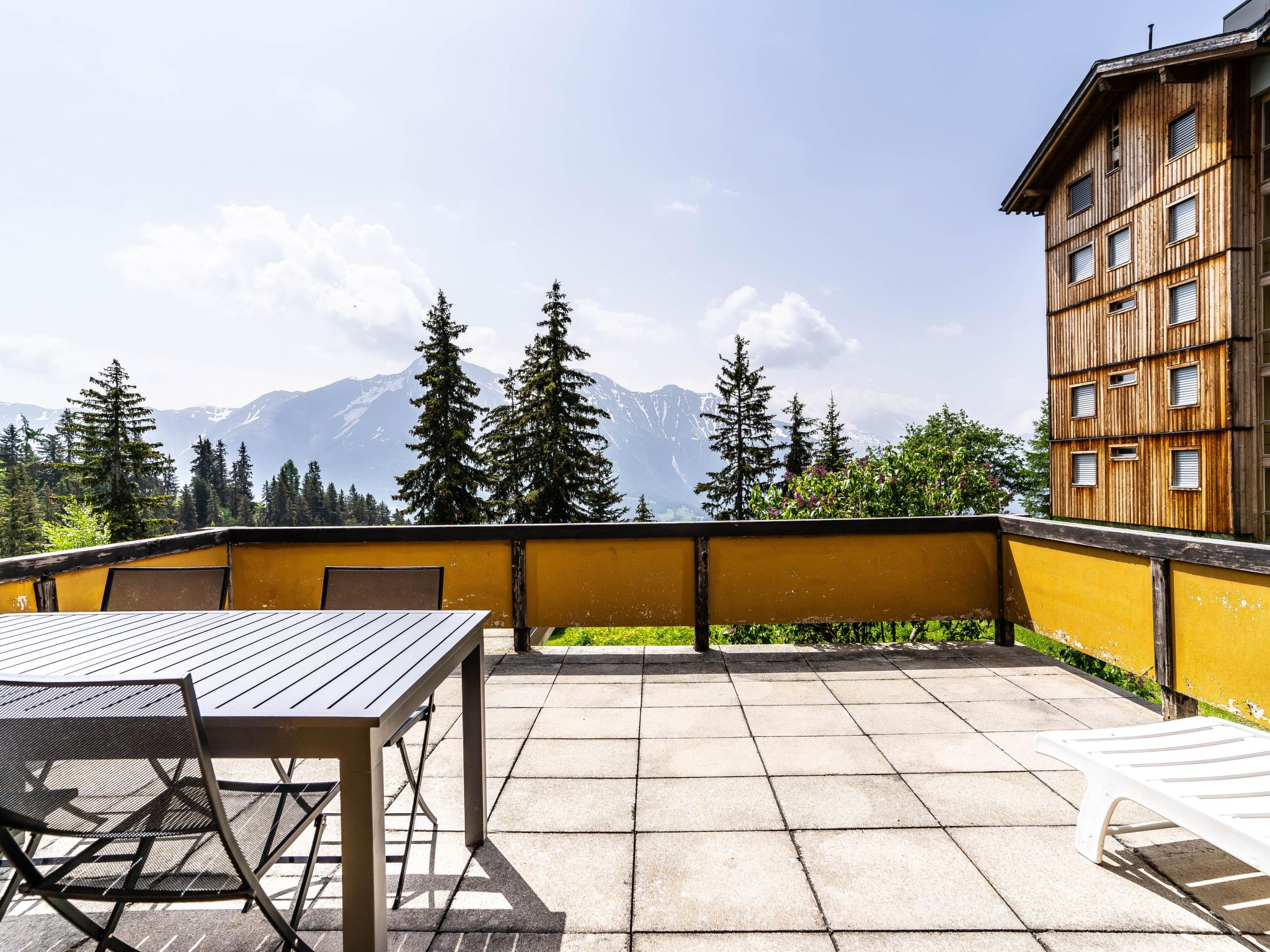 Photo of Bürcher Haus 1. OG Süd-West Appartement/Fewo, Dusche, WC