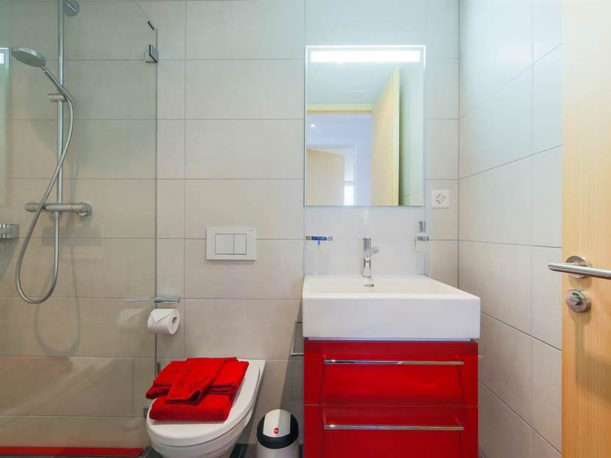 Photo of Apartmenthaus Riederhoru A 1. OG Ost Appartement/Fewo, Dusche und Bad, WC, 2 Sch