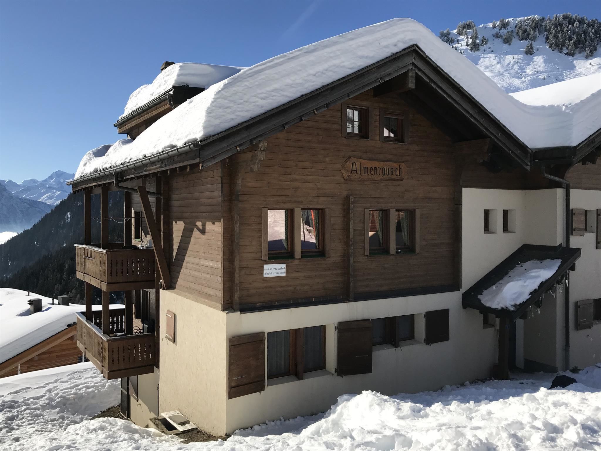 Photo of 3 1/2 Zimmerwohnung, 6-Betten