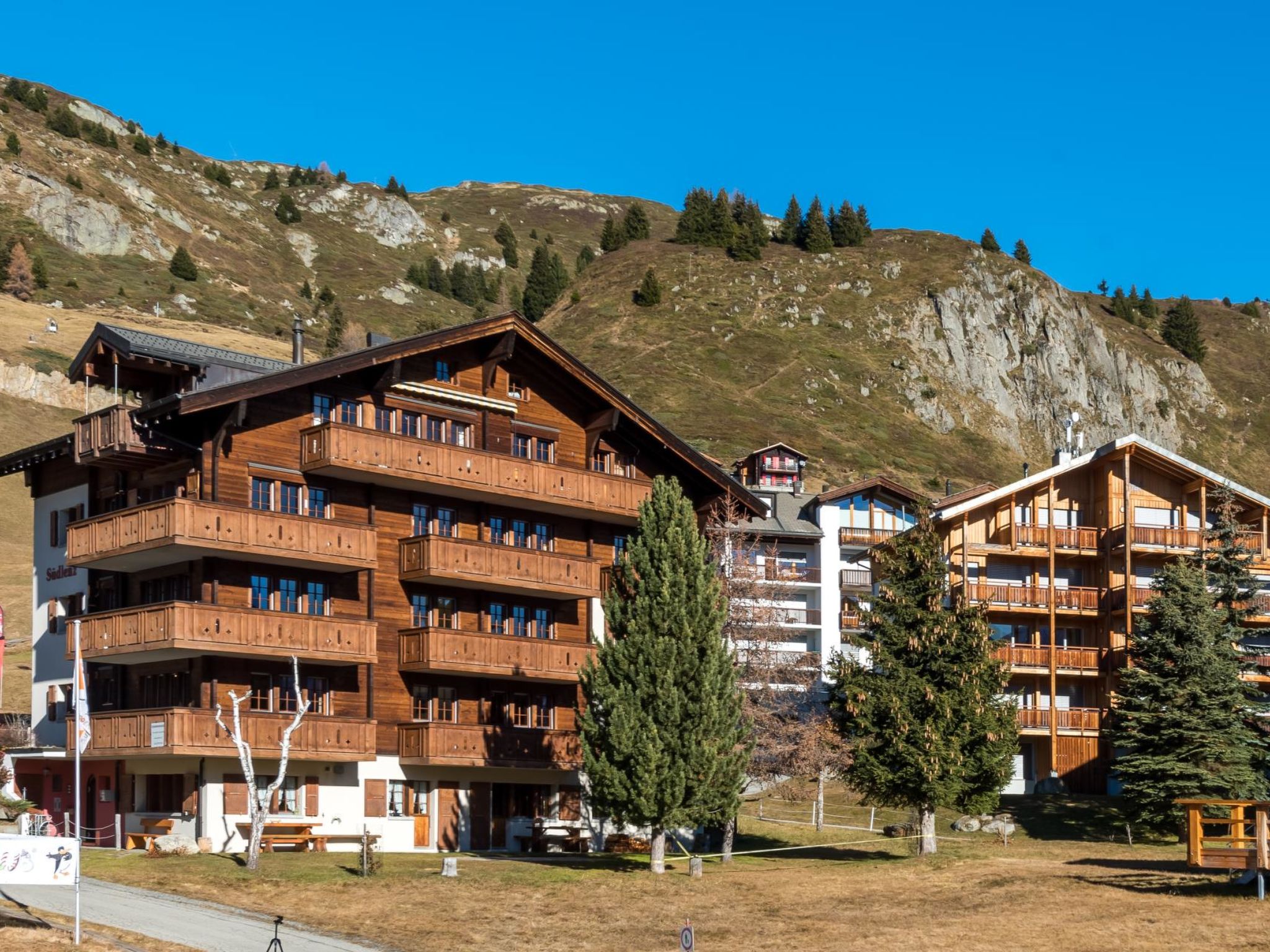 Photo of Südlenz 13 1. OG Süd-West Appartement/Fewo, Bad, WC