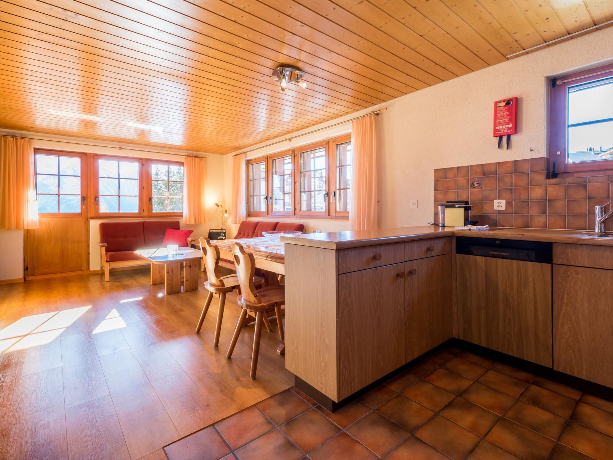 Photo of Südlenz 13 1. OG Süd-West Appartement/Fewo, Bad, WC