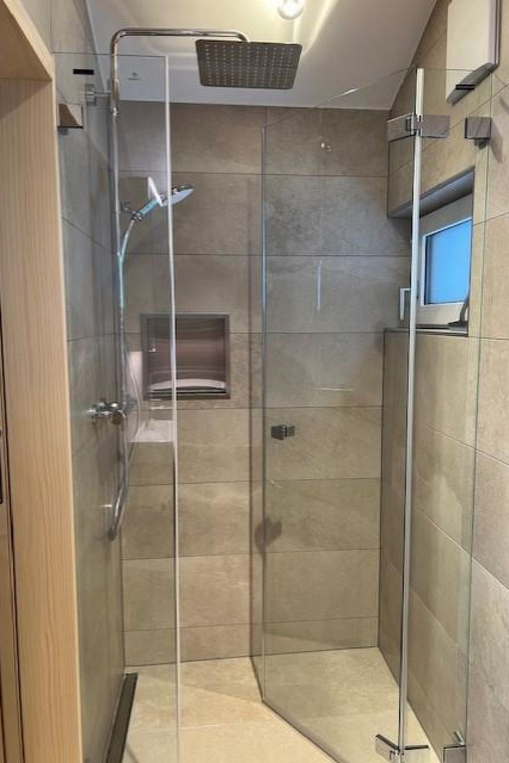 Photo of Stubulti Appartement/Fewo, Dusche und Bad, WC 3 1/2 Zimmerwohnung, 4-Betten