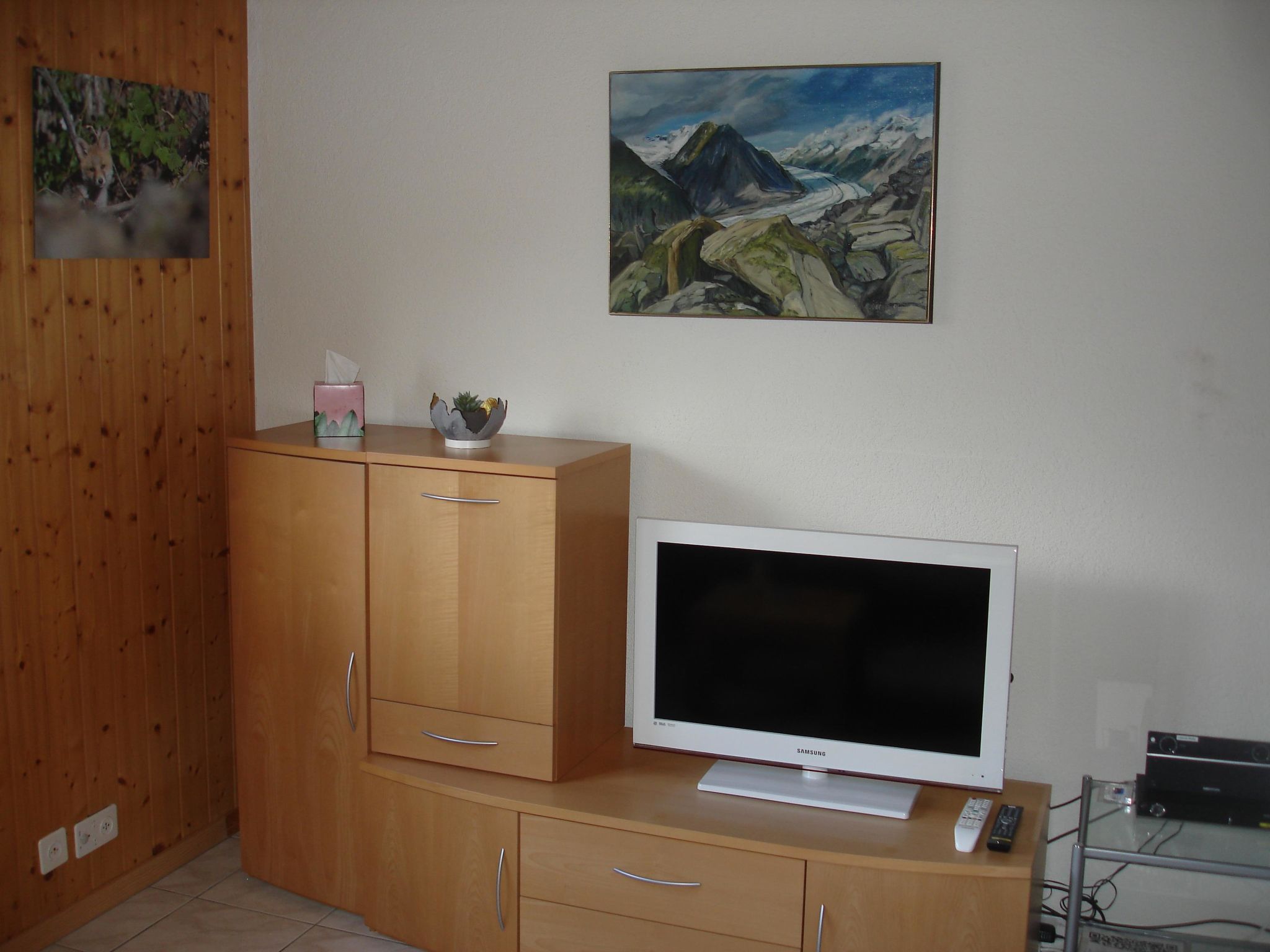 Photo of Matten EG Süd Appartement/Fewo, Dusche, WC 2 Zimmerwohnung, 2-Betten