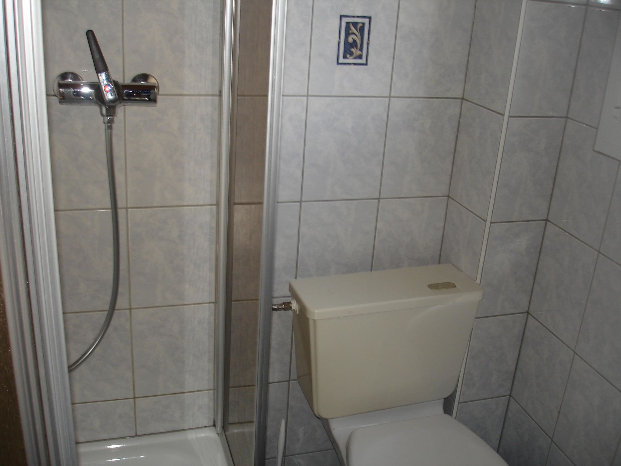 Photo of Matten EG Süd Appartement/Fewo, Dusche, WC 2 Zimmerwohnung, 2-Betten
