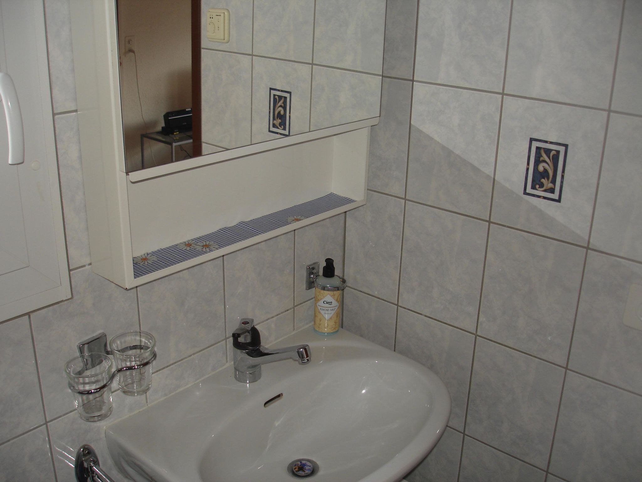 Photo of Matten EG Süd Appartement/Fewo, Dusche, WC 2 Zimmerwohnung, 2-Betten