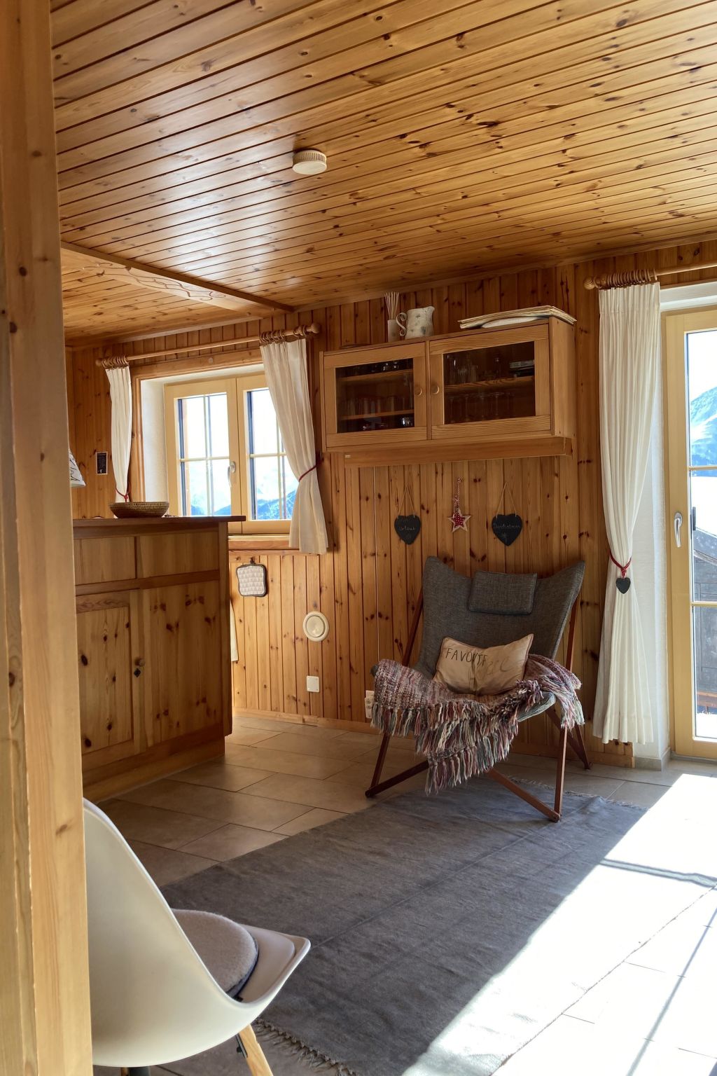 Photo of 2 1/2 Zimmerwohnung, 5-Betten