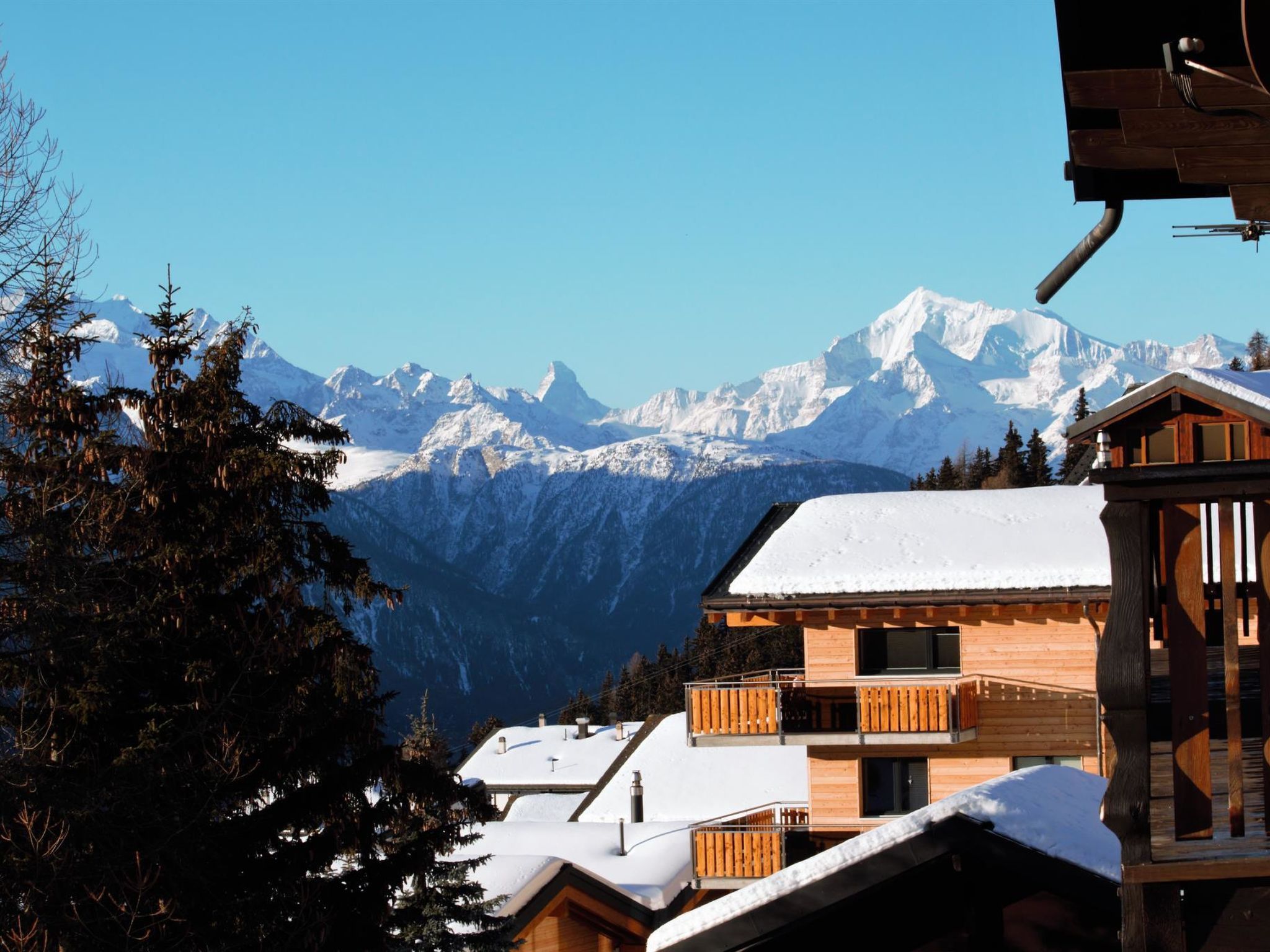 Bärgblüemli 2. OG Ost Studio, Dusche oder Bad, WC 1 1/2 Zimmerwohnung, 2-Betten - Image-tags.info