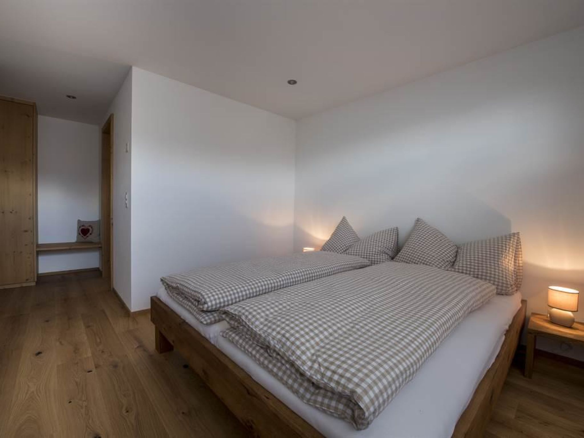Photo of Huwetz 2. OG Süd Appartement/Fewo, Dusche oder Bad, WC 4 Zimmerwohnung, 6-Betten