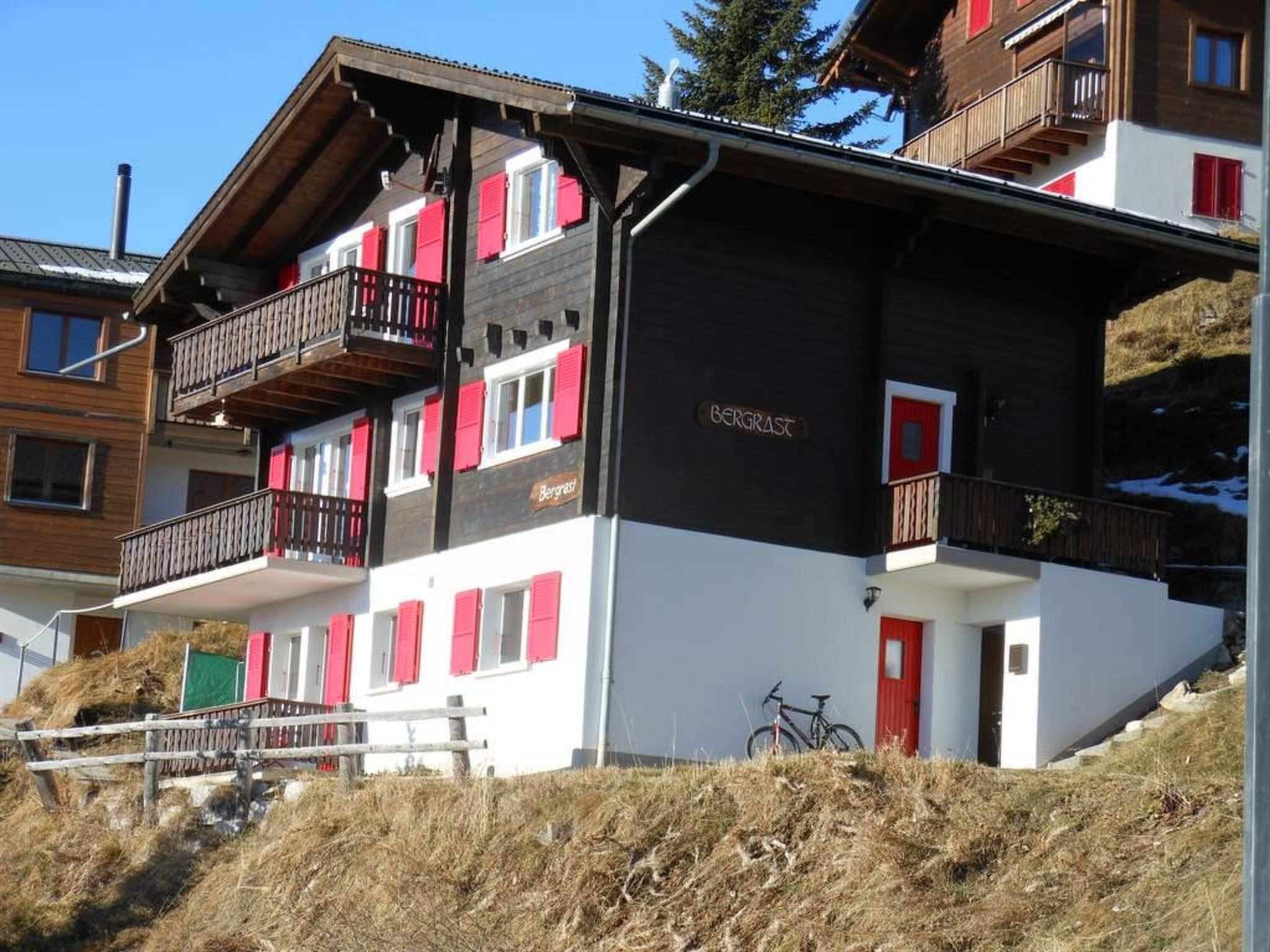 Photo of 5 Zimmerwohnung, 10-Betten