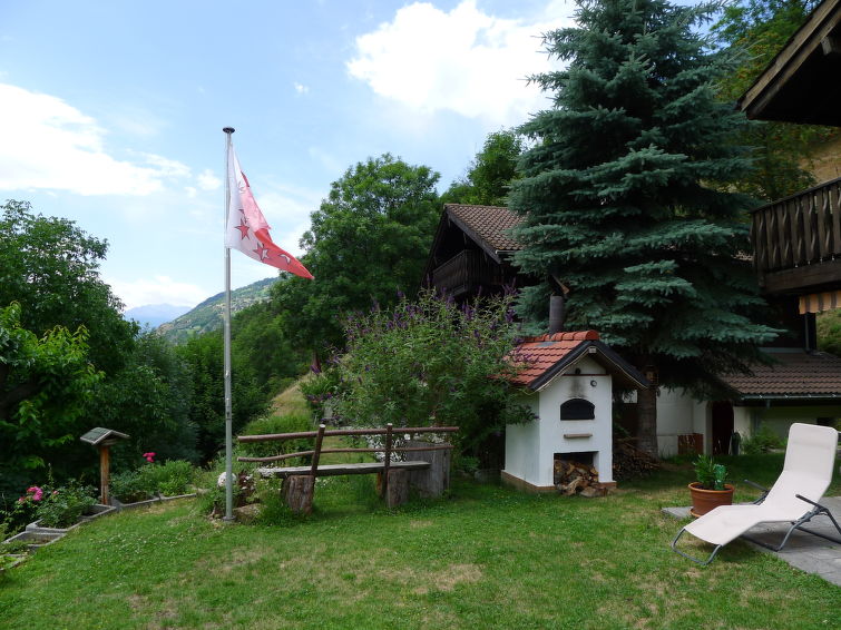 Slide5 - Chalet Wallisertraumli