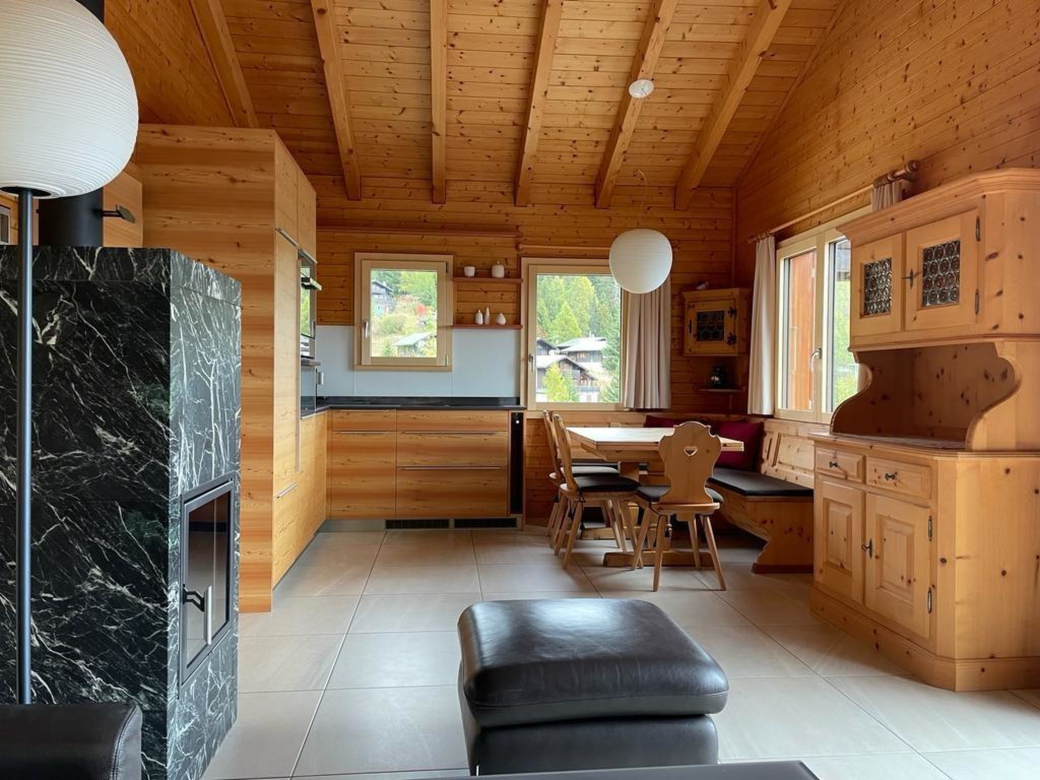 Photo of Brunnquell Appartement/Fewo, Dusche oder Bad, WC 4 1/2 Zimmerwohnung, 6-Betten