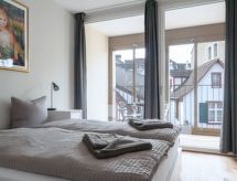 BS Renoir V - Marktplatz HITrental: Stijlvol appartement in hartje Basel - thumbnail 2
