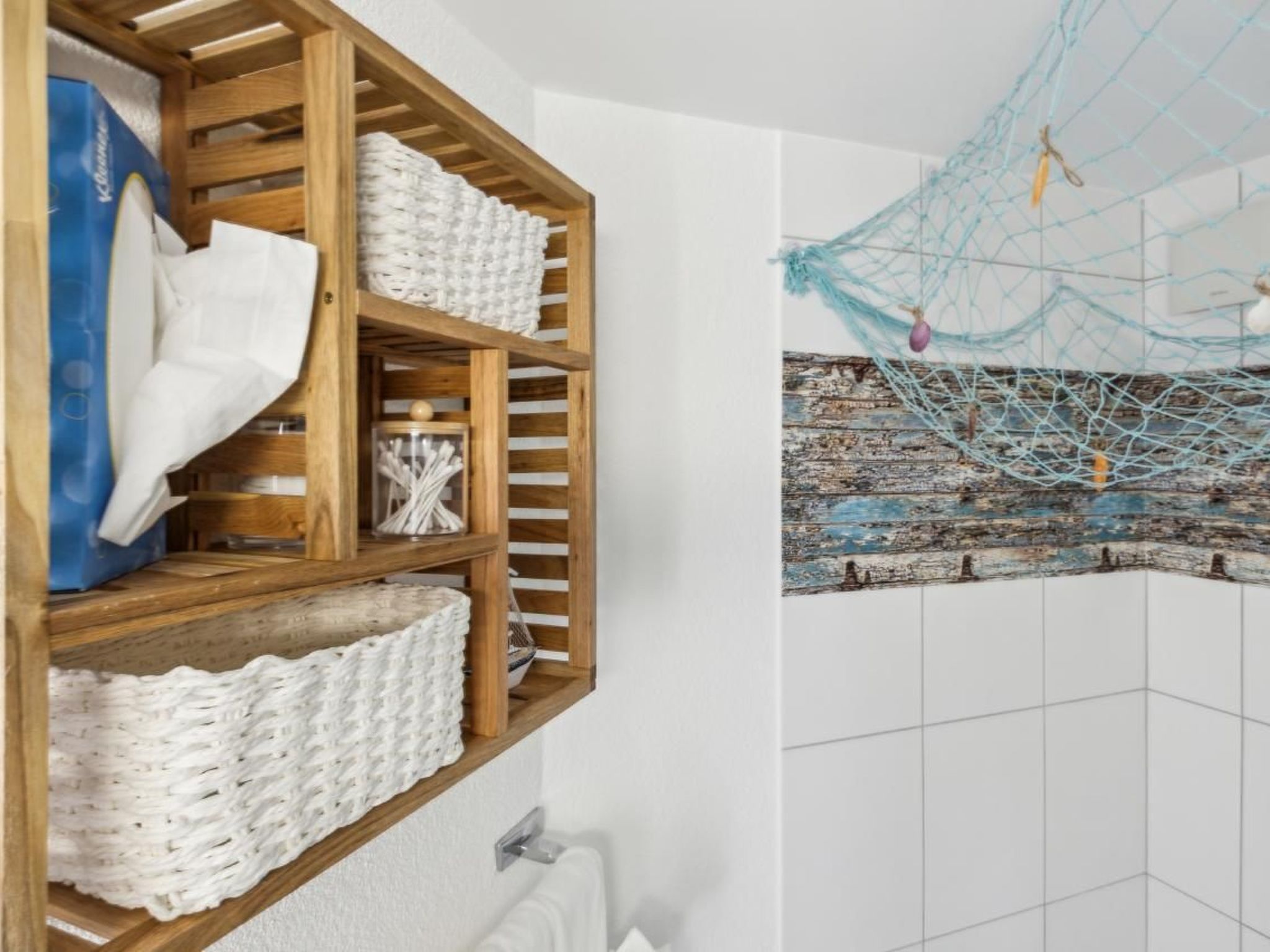 Aare View Apartment-Image-tags.info