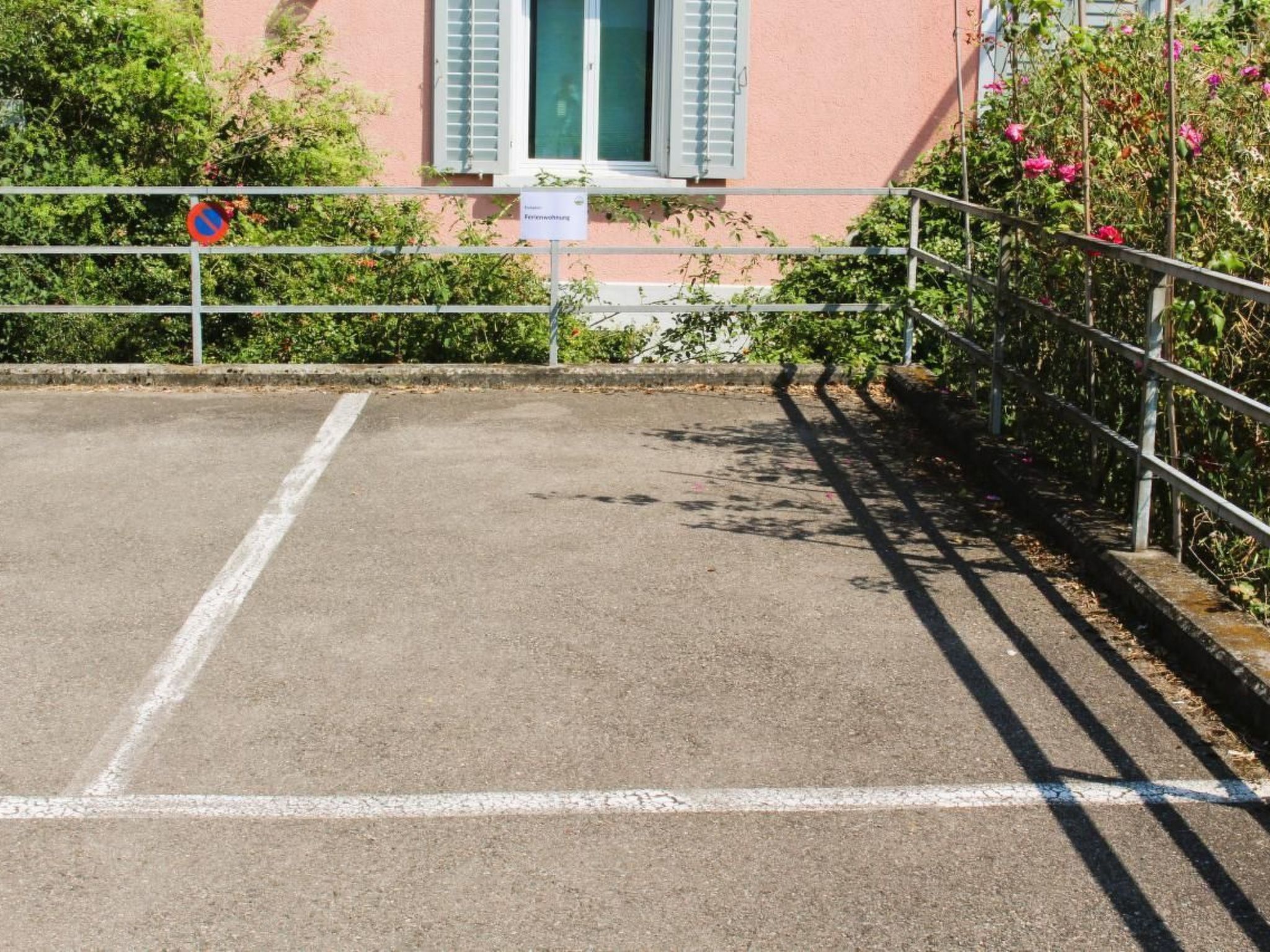 Aare View Apartment-Image-tags.info