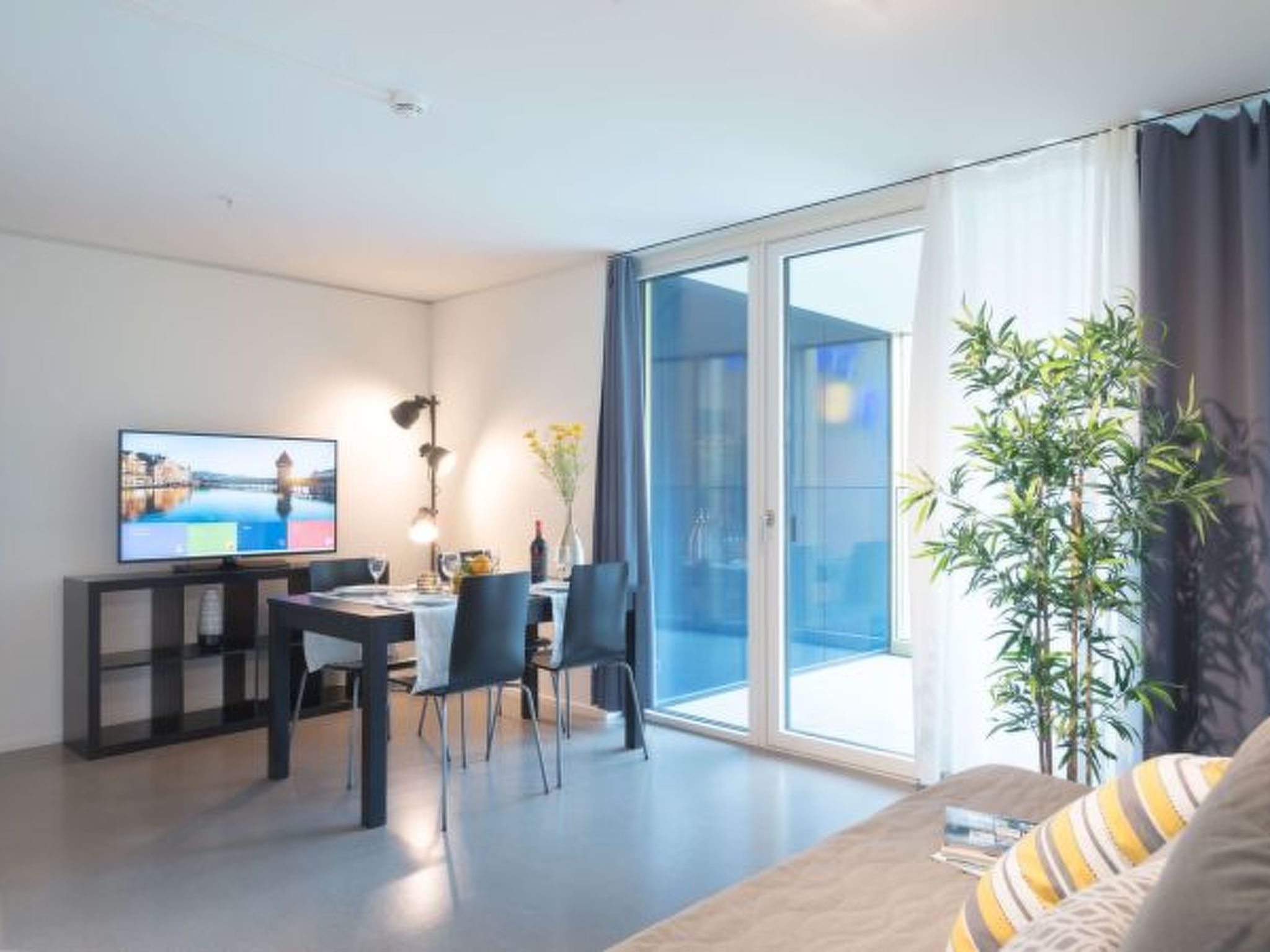 LU Rigi III - Allmend HITrental Apartment - Binnen