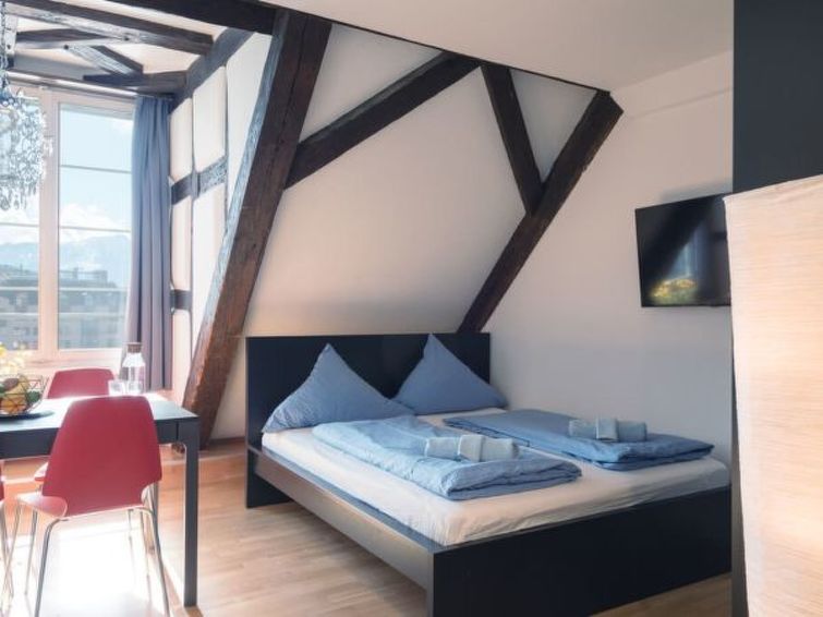 Lu Mars Iva - Chapel Bridge Hitrental Apartment - Emmen