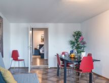 Ruim 6-persoons appartement aan de Chapel Bridge in hartje Luzern - thumbnail 1
