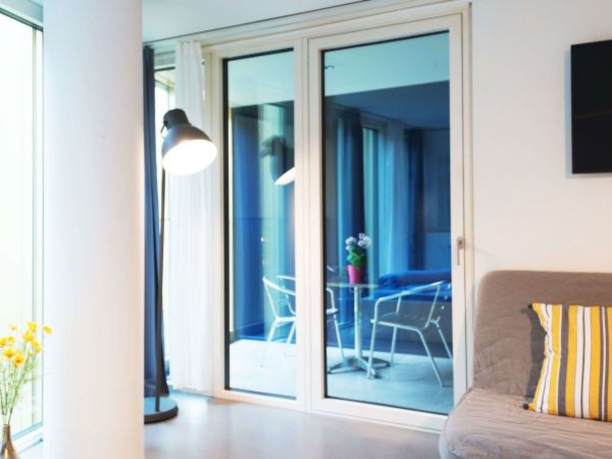 LU Nadelwehr II - Allmend HITrental Apartment - Binnen