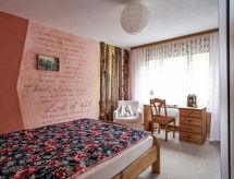 Giselas Mountain Retreat: Familiechalet met uitzicht op meer en bergen in Sarnen - thumbnail 3