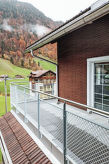 Ruim appartement in authentiek Zwitsers bergdorp met tuin en bergzicht - thumbnail 3