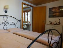 Knusse vakantiewoning met bergzicht en wolwinkel in Schattenhalb - thumbnail 5
