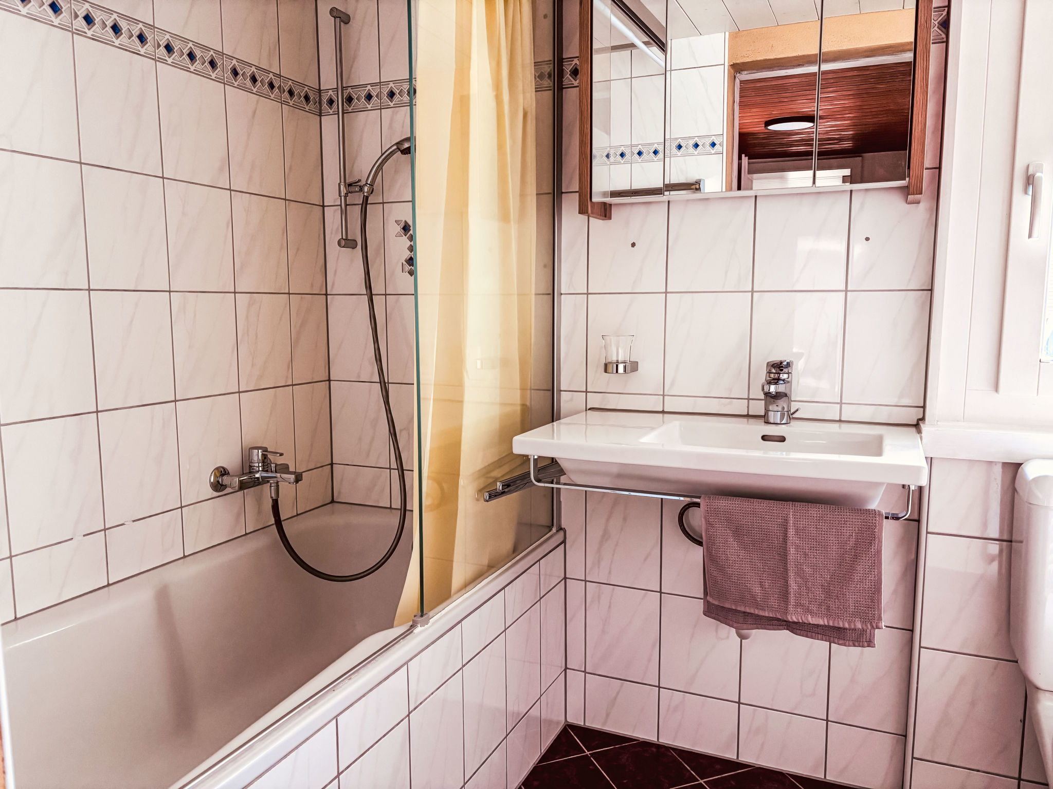 Ferienwohnung ENZian - Binnen