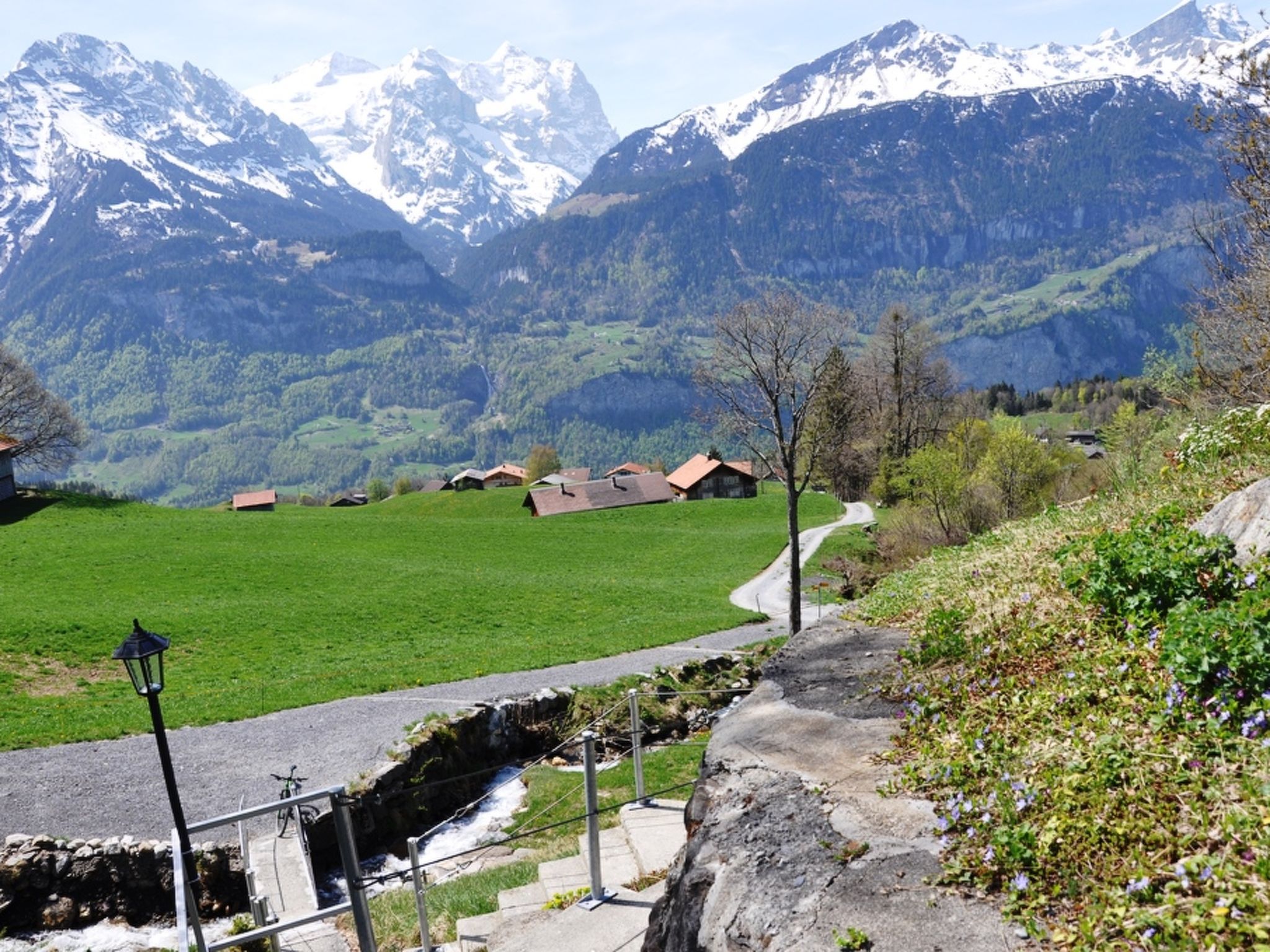 HasliRent, Dornen, (Hasliberg Goldern). 5.5 Zimmer Wohnung auf zwei Etagen in e