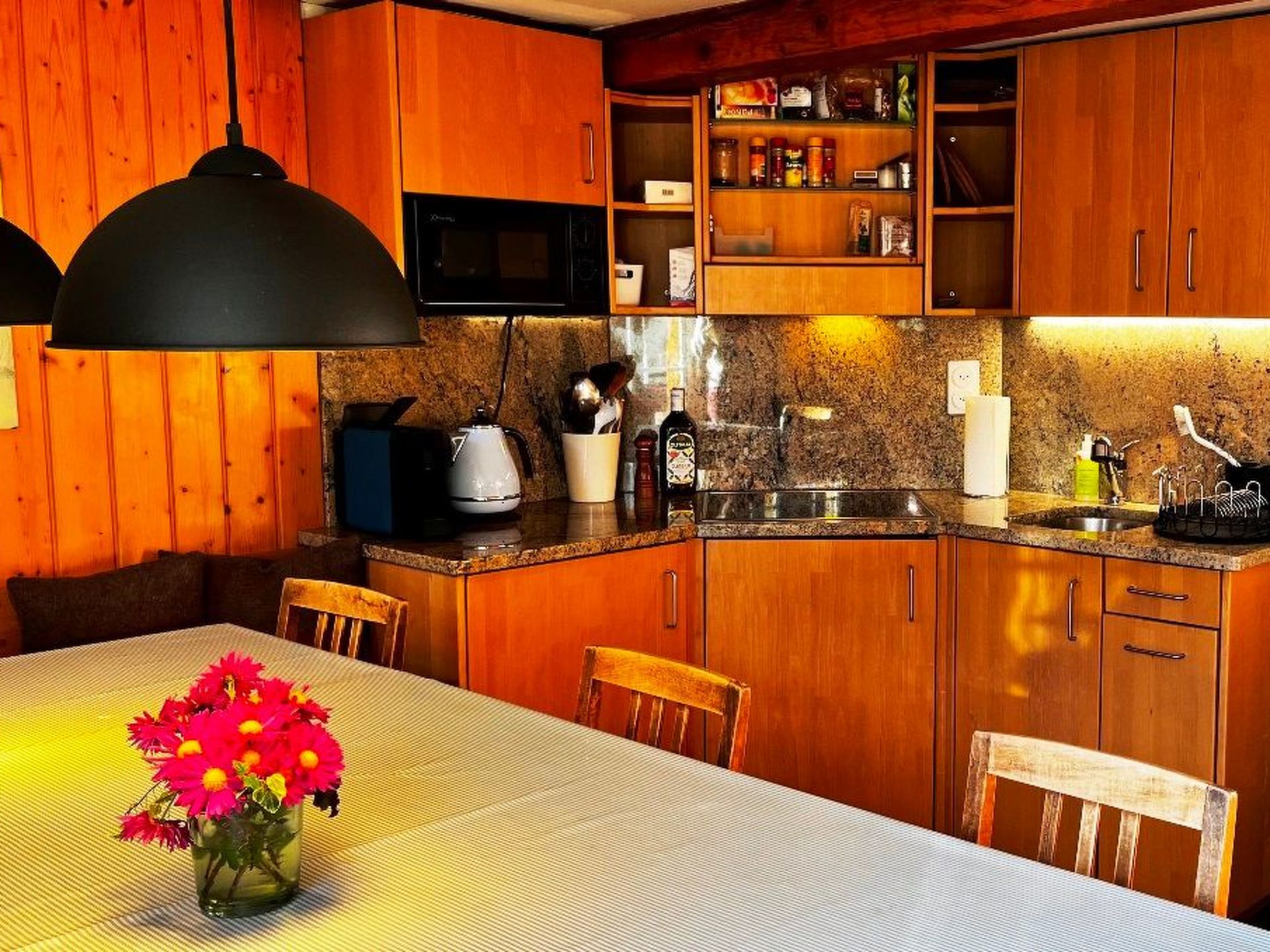 HasliRent, Lindeli, (Hasliberg Reuti), - Dedans