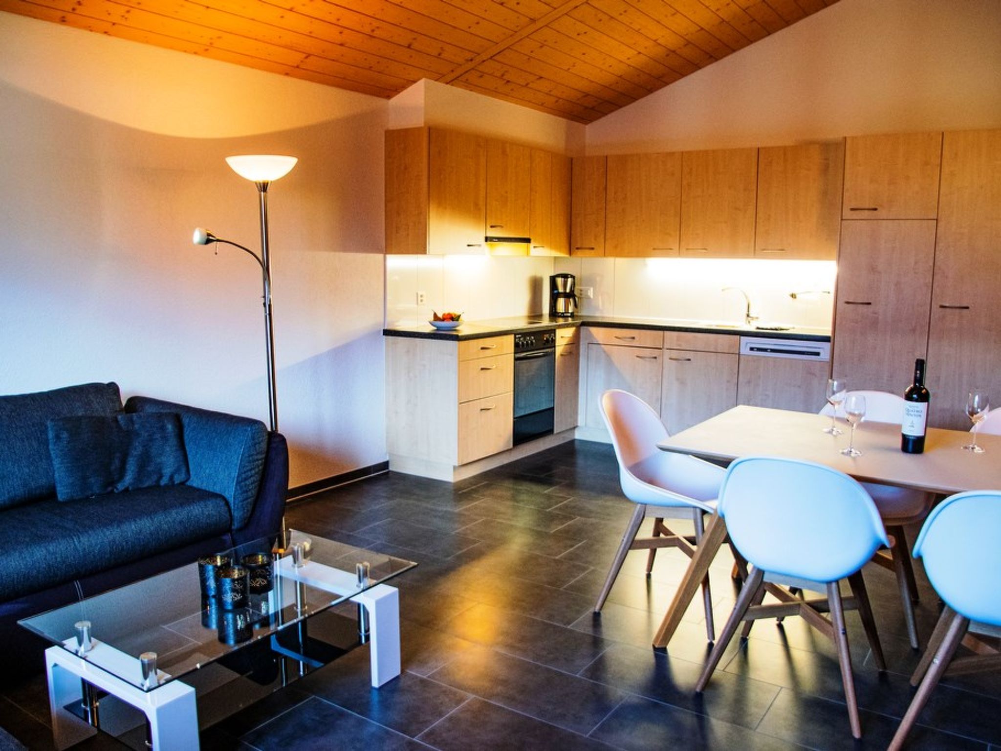HasliRent, Mätteli, (Hasliberg Goldern). 4 ½ Zimmer Wohnung im Dachgeschoss - Image-tags.info