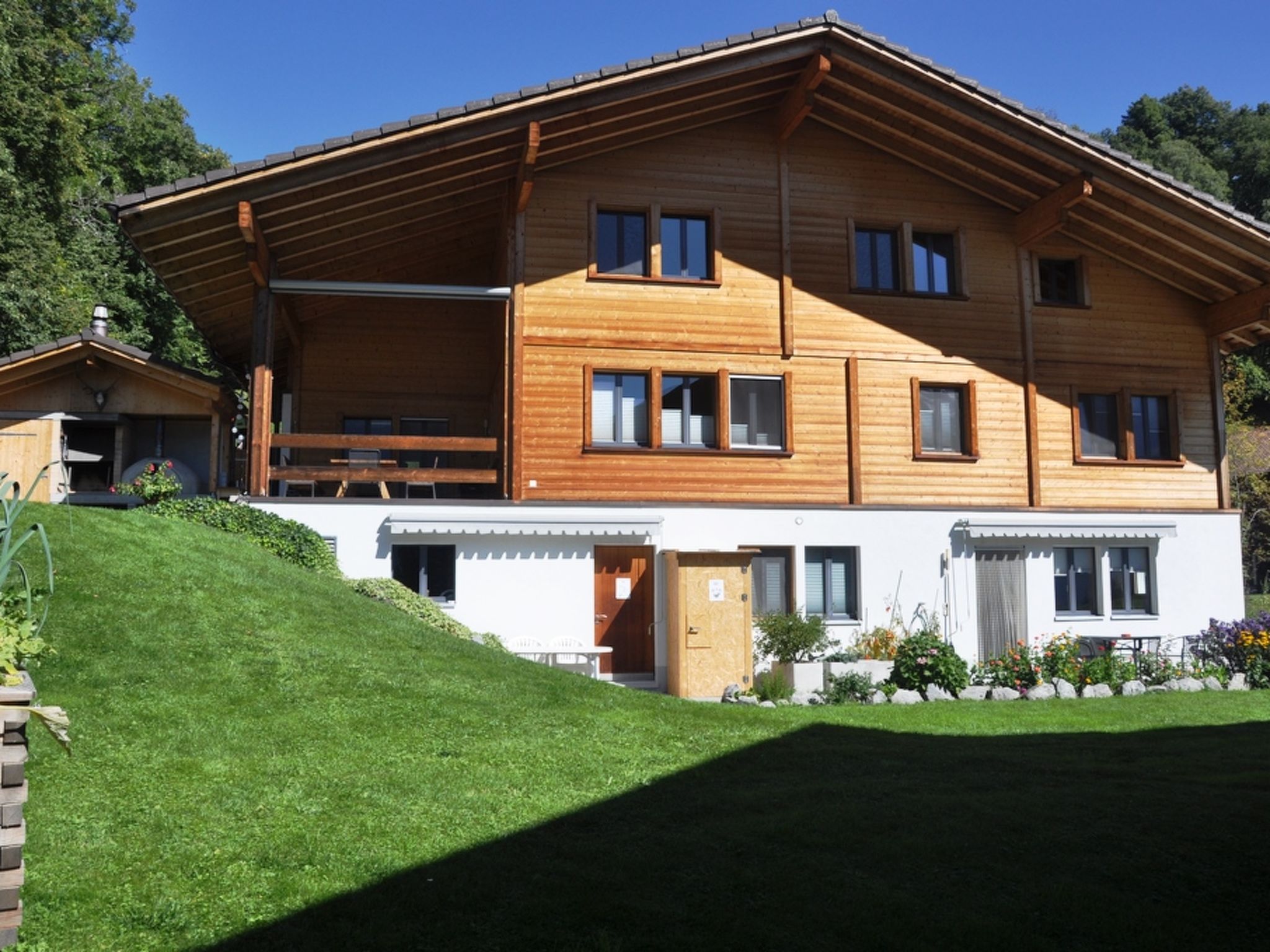 HasliRent, Mätteli, (Hasliberg Goldern). 4 ½ Zimmer Wohnung im Dachgeschoss