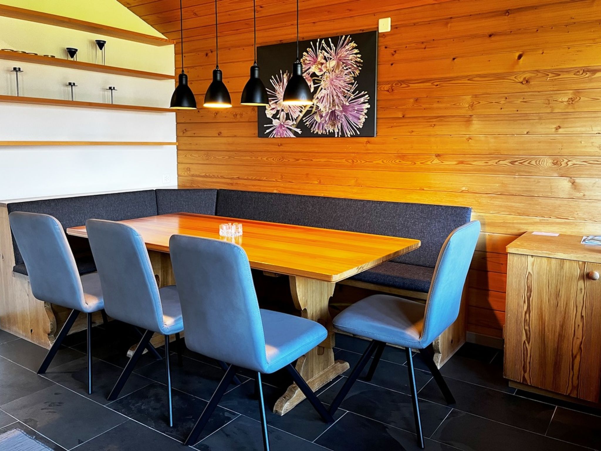 HasliRent, Eiger, (Hasliberg Reuti). 4.5 Zimmer Wohnung im 3. Stock auf zwei Et - Image-tags.info