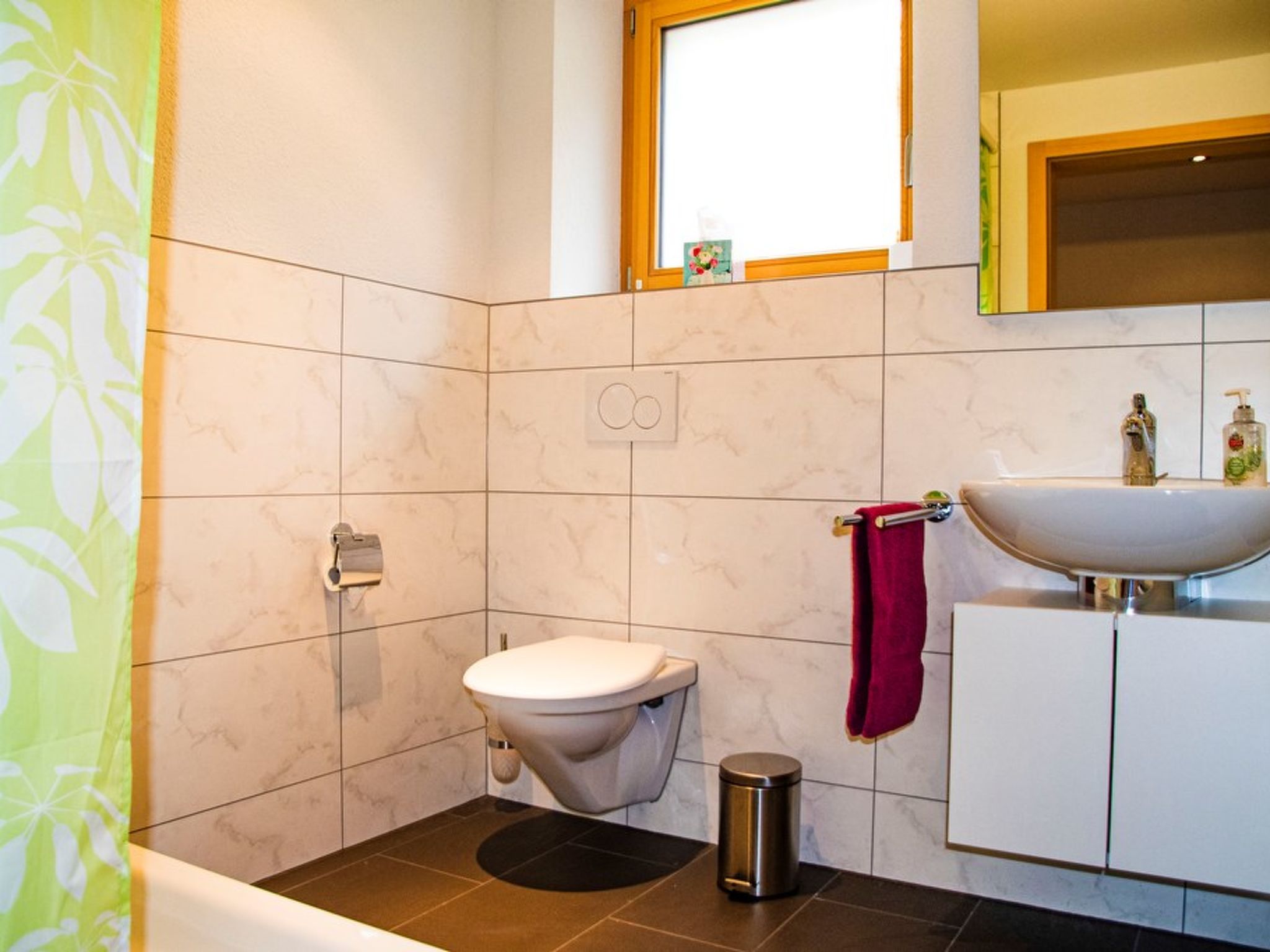 HasliRent, Engi West, (Hasliberg Reuti). 4.5 Zimmer Wohnung im 2. Stock eines N - Image-tags.info
