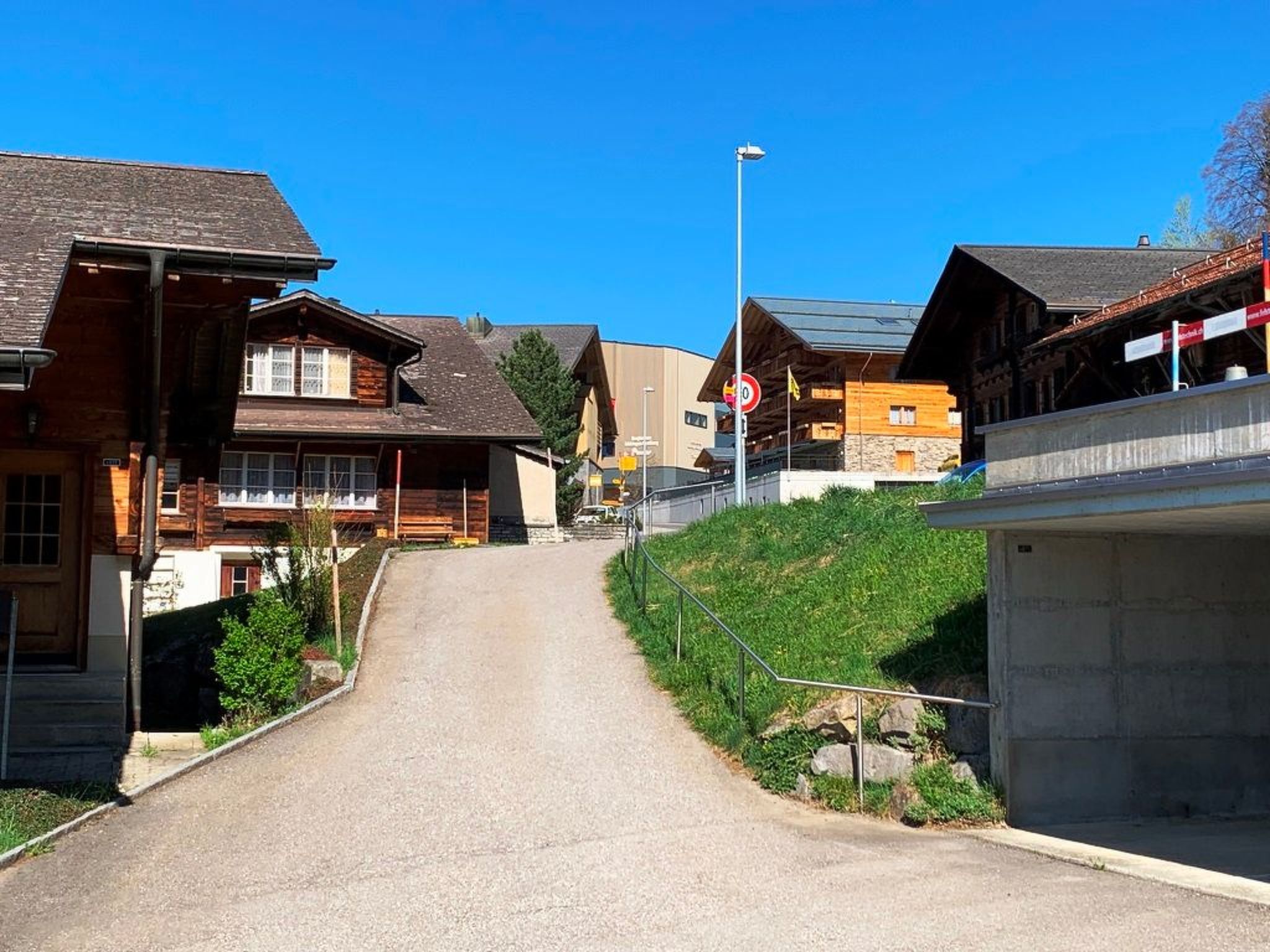 HasliRent, Wetterhornblick, (Hasliberg Reuti), - Buiten
