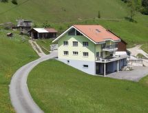 Romantisch verblijf aan de golfbaan in Flühli met panoramisch uitzicht - thumbnail 2
