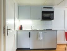 Modern appartement in hartje Zoug: 50m van centrum, aan het meer - thumbnail 4