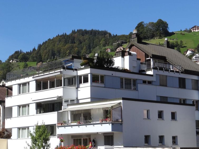 Dorfstrasse 15 Apartment in Engelberg