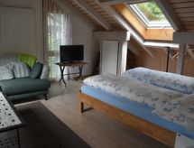 Ruim familieappartement met sauna nabij skipiste en bergmeer in Engelberg - thumbnail 4