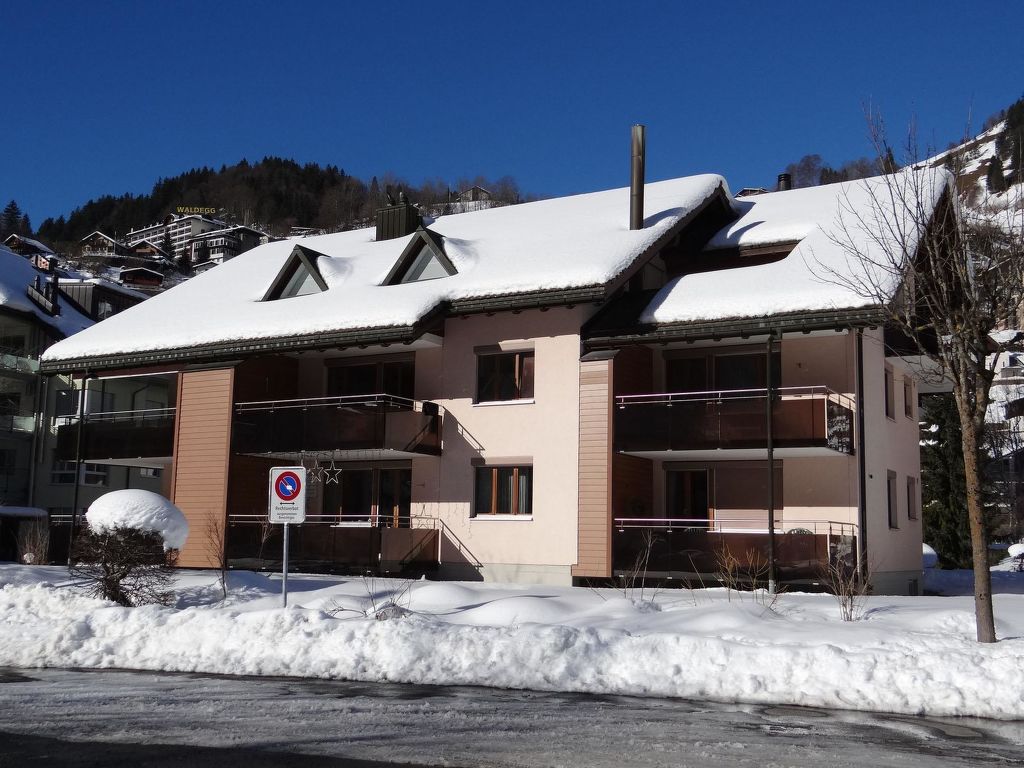 Appartement Blumenweg 2 in Zwitserland